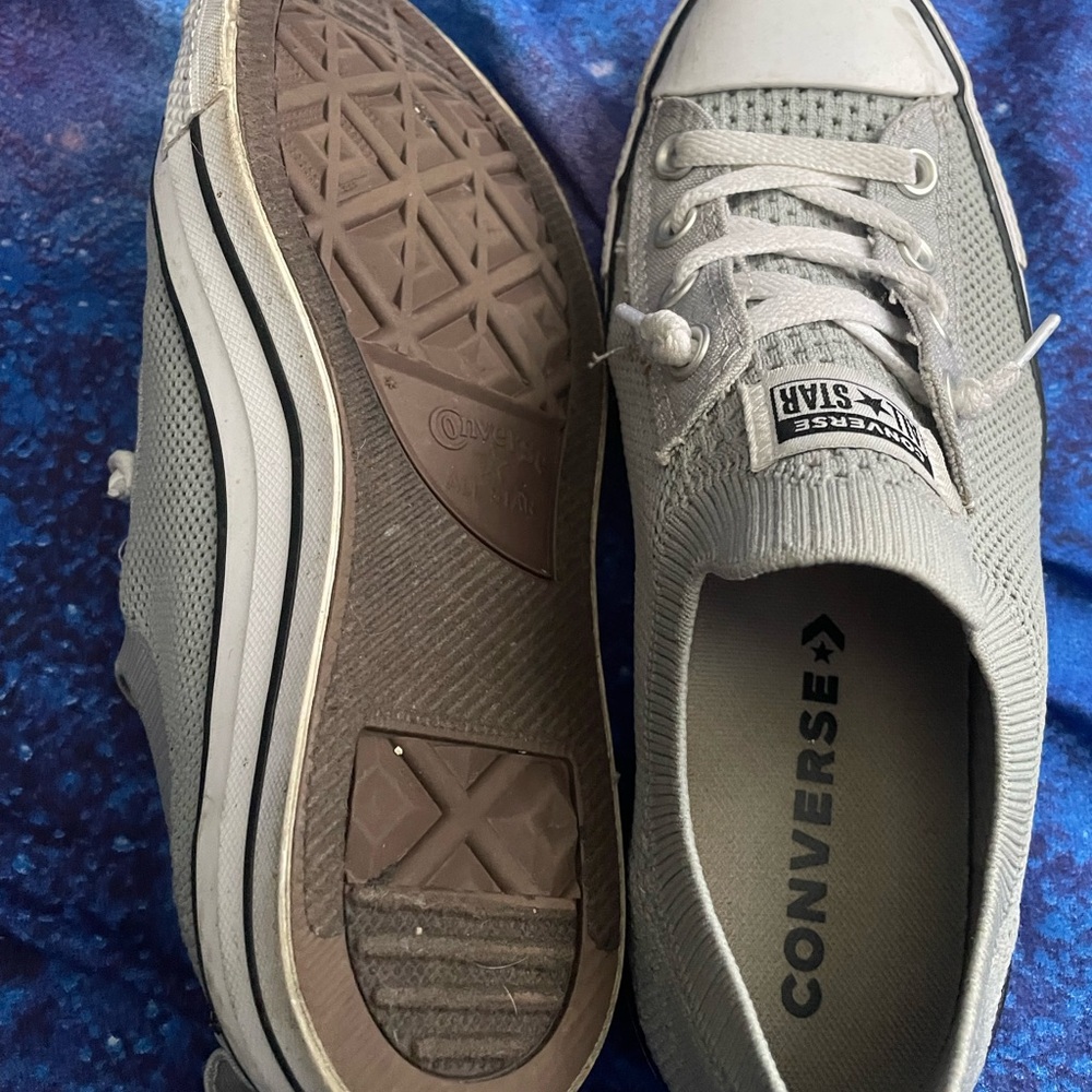 Well Worn Converse Light Gray Knit Sneakers